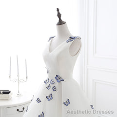 A Line V Neck Sleeveless Appliques Tulle Homecoming Dresses, Short Prom Dresses