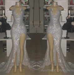 2025 Sexy Silver Halter V-neck Side Split Sequins Prom Dresses