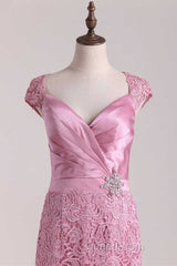 Two-Piece Pink Backless Mother of the Bride Dresses