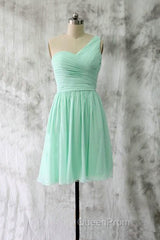 A-Line Sweetheart One-Shoulder Chiffon Bridesmaid Dresses
