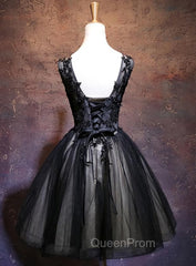 Adorable Black V-neckline Lace and Tulle Party Dresses, Short Evening Prom Dresses