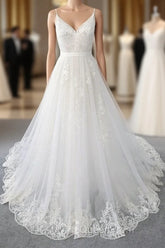 Amazing Long A-line V-neck Ruffle Appliques Tulle Wedding Dresses
