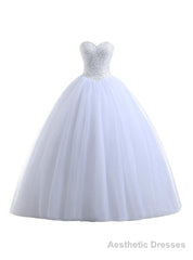 Ball Gown Sweetheart Tulle Beading Wedding Dress