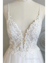 Beach Wedding Dresses Court Train A-Line Spaghetti Strap Sweetheart Lace With Buttons Appliques