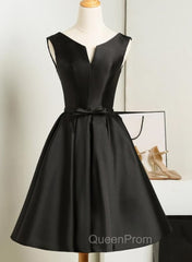 Black Short V-neckline Knee Length Party Dresses, Black Homecoming Dresses Evening Prom Dresses
