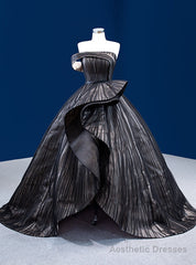 Black Tulle Strapless Pleats Prom Dress