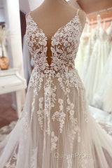 Charming Long A-Line Spaghetti Straps Appliques Lace Tulle Backless Wedding Dresses