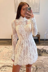 Charming Sheath High Neck Lace Short Homecoming Dresses