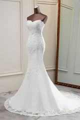 Chic Long Mermaid Strapless Lace Appliques Wedding Dresses