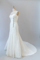 Chic Long Sheath Strapless Ruffle Lace Wedding Dresses