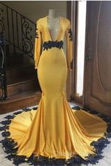 Deep V Neck Yellow Evening Prom Dresses Black Lace Applique Evening Gown