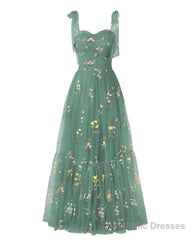 Elegant Embroidery Peacock Prom Dresses Sweetheart Spaghetti Straps A Line Party Dress Long Simple Formal Dress