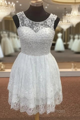 Elegant Pearl Beading White Lace Homecoming Dresses