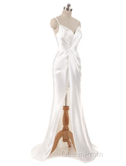 Gorgeous Beach Wedding Dresses Mermaid Sleeveless Evening Dresses V Neck Straps Split Ivory Bridal Gown With Court Train