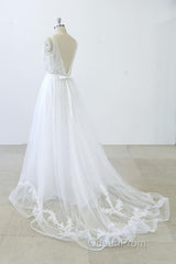 Long A-line V-neck Sweetheart Ruffle Applqiues Tulle Backless Wedding Dresses