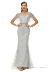 Mermaid Sequins Beading V-neck Prom Dresses