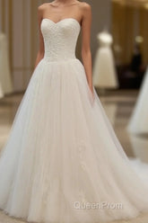 Noble Strapless Lace Decal Sheer Off Shoulder And Floor Length Floor Mopping Wedding Dresses