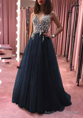 Princess V Neck Court Train Tulle Prom Dresses With Appliqued Beading