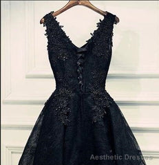 black v neck beading homecoming dresses v neck short prom dresses sleeveless short lace appliques layers cocktail dresses