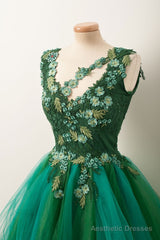 Unique V Neck Green Tulle Lace Short Prom Dress, Green Homecoming Dress