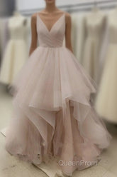 Gorgeous A Line V Neck Spaghetti Straps Long 2024 Pink White Champagne Wedding Dresses