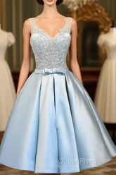 V-Neck Knee-Length Light Blue Satin Homecoming Dresses With Appliques