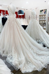Vintage Long A-line Jewel Tulle Ruffles Wedding Dresses with Lace Appliques