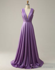 Purple A-Line V-Neck Long Glitter Prom Dress With Pleating