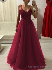 A-Line/Princess Spaghetti Straps Floor-Length Tulle Prom Dresses With Appliques Lace