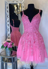 A-line V Neck Sleeveless Short/Mini Tulle Homecoming Dresses with Appliqued Beading