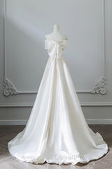 Aesthetic Ball Gown Strapless Ivory Satin Long Wedding Dresses Brides Dresses