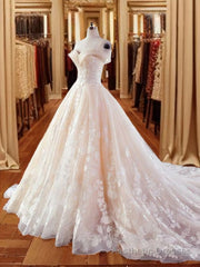 Ball-Gown Sweetheart Appliques Lace Court Train Lace Wedding Dress