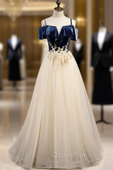 Champagne Tulle Spaghetti Straps Appliques Evening Prom Dresses