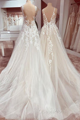Charming Long A-Line V-neck Appliques Lace Tulle Wedding Dresses