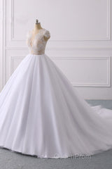 Classic Cap sleeves V neck White Ball Gown Lace Wedding Dresses