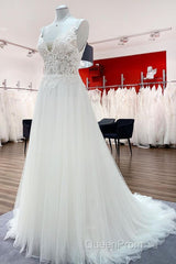 Classy Long A-line Tulle V Neck Sleeveless Lace Wedding Dresses