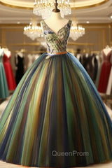 Colorful Tulle V-neck Embroidery Quinceanera Dresses