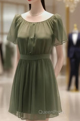 Elegant Dark Green Jewel Short Bridesmaid Dresses With Flowy Chiffon Sleeves