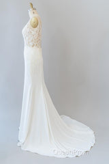 Elegant Long Mermaid V-neck Lace Backless Wedding Dresses