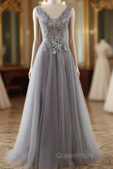 Grey A-Line Tulle With Lace Long Formal Dresses V-Neckline Evening Prom Dresses Sleeveless December Wedding Guest Dresses