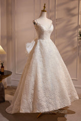 Light Champagne V-Neck Lace Long Evening Prom Dresses, A-Line Spaghetti Straps Backless Party Dresses With Bow