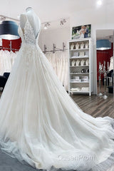 Long A-line V-neck Spaghetti Straps Tulle Lace Backless Wedding Dresses