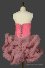 Pink Homecoming Dresses Sweetheart Neck Short Prom Dresses A Line Party Dress with Feather
