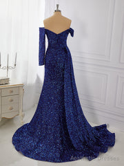 Sheath Long Sleeves Off-the-Shoulder Pleated Sweep Train Dress