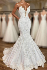 Sweetheart Plugging V neck Mermaid White Bridal Gowns in Real Model with Lace Train