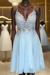 V Neck Open Back Blue Lace Short Evening Prom Dresses, Blue Lace Homecoming Dresses, Short Blue Formal Evening Dresses